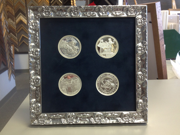 Collectible coin framing